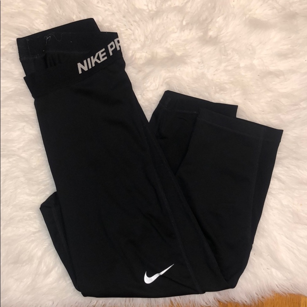 Nike Pro Crop Leggings